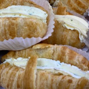 Pancitos Crema Blanca (masa croissant)